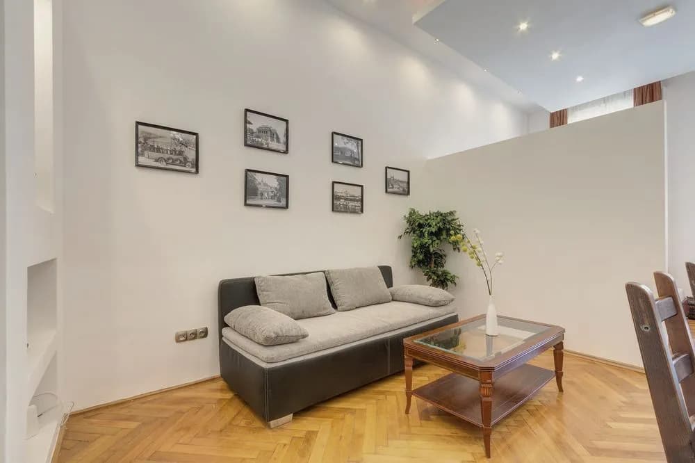 Real Apartments Magyar - photo 11