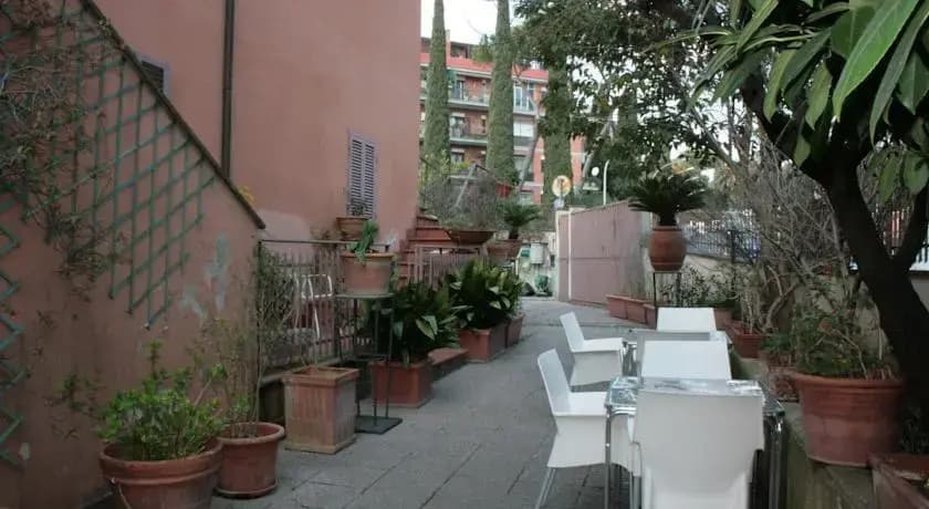Casale Cheap and Chic - photo 4