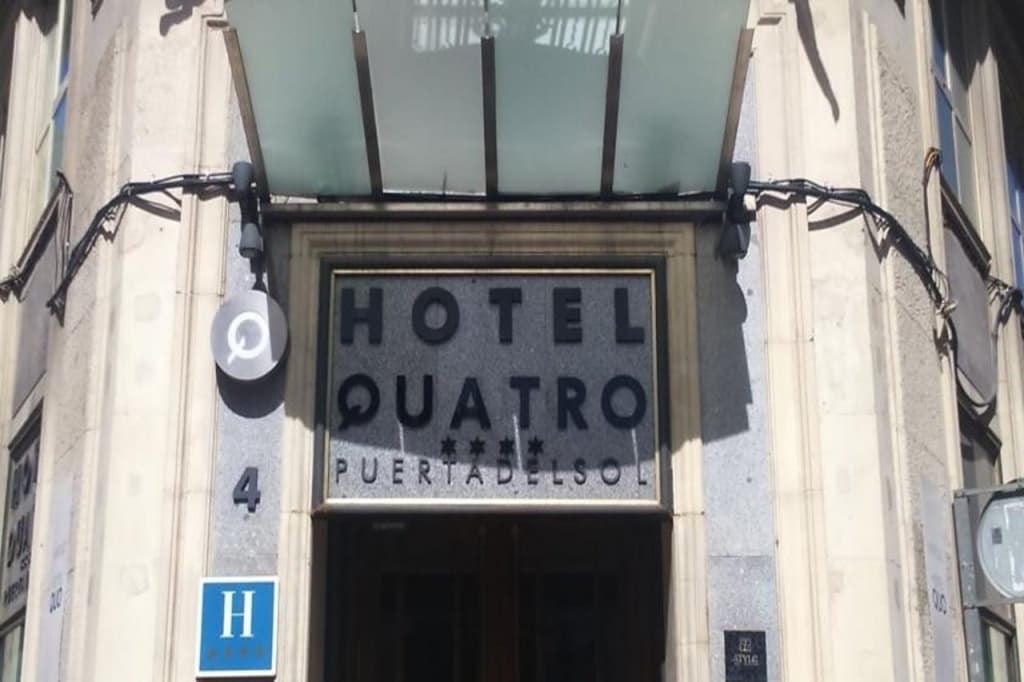Quatro Puerta Del Sol Hotel - photo 1