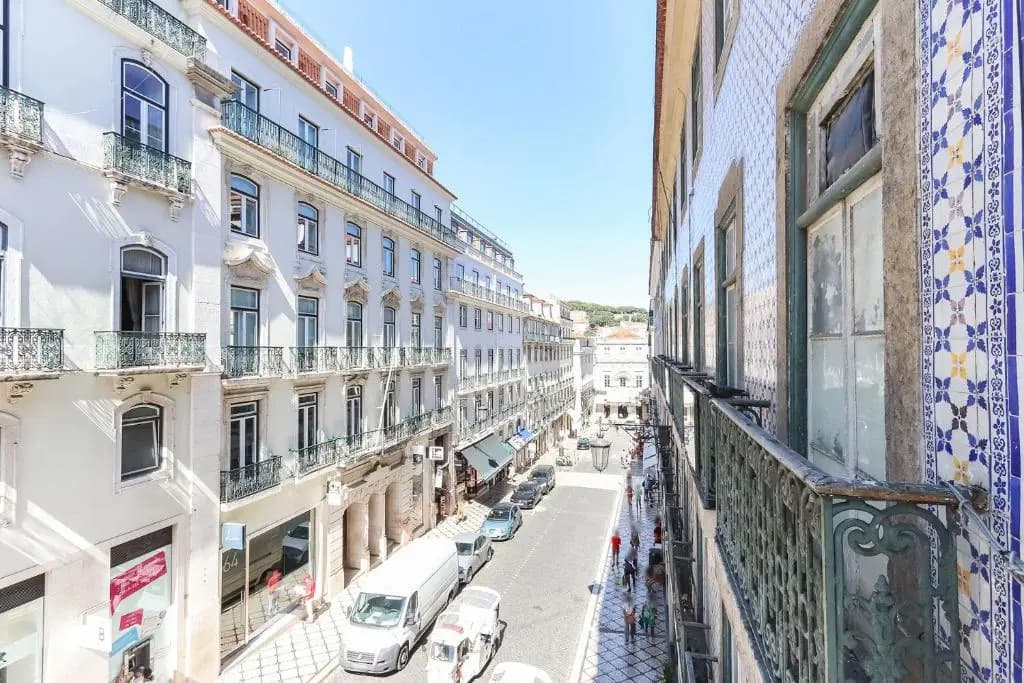 Modern Chiado by Homing - main photo