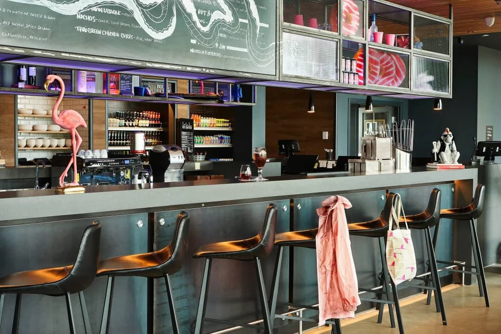Moxy Edinburgh Airport - photo 27