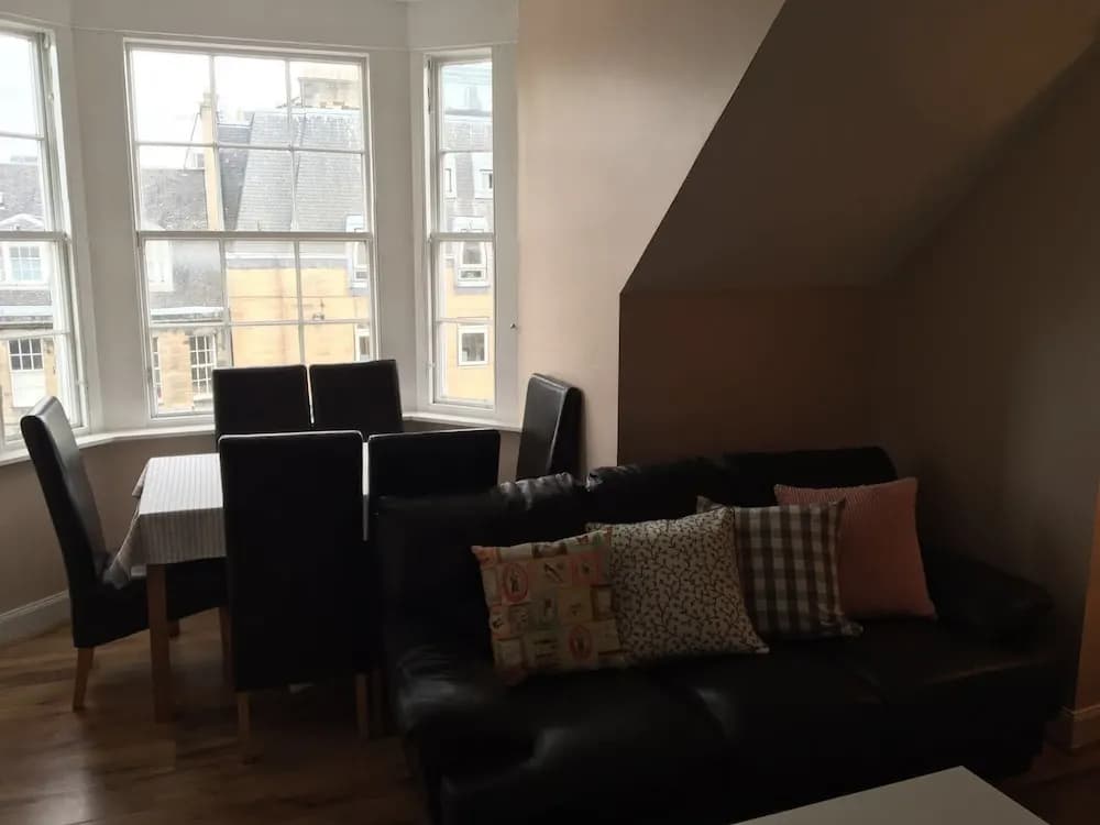 Castle View Apartments - photo 23