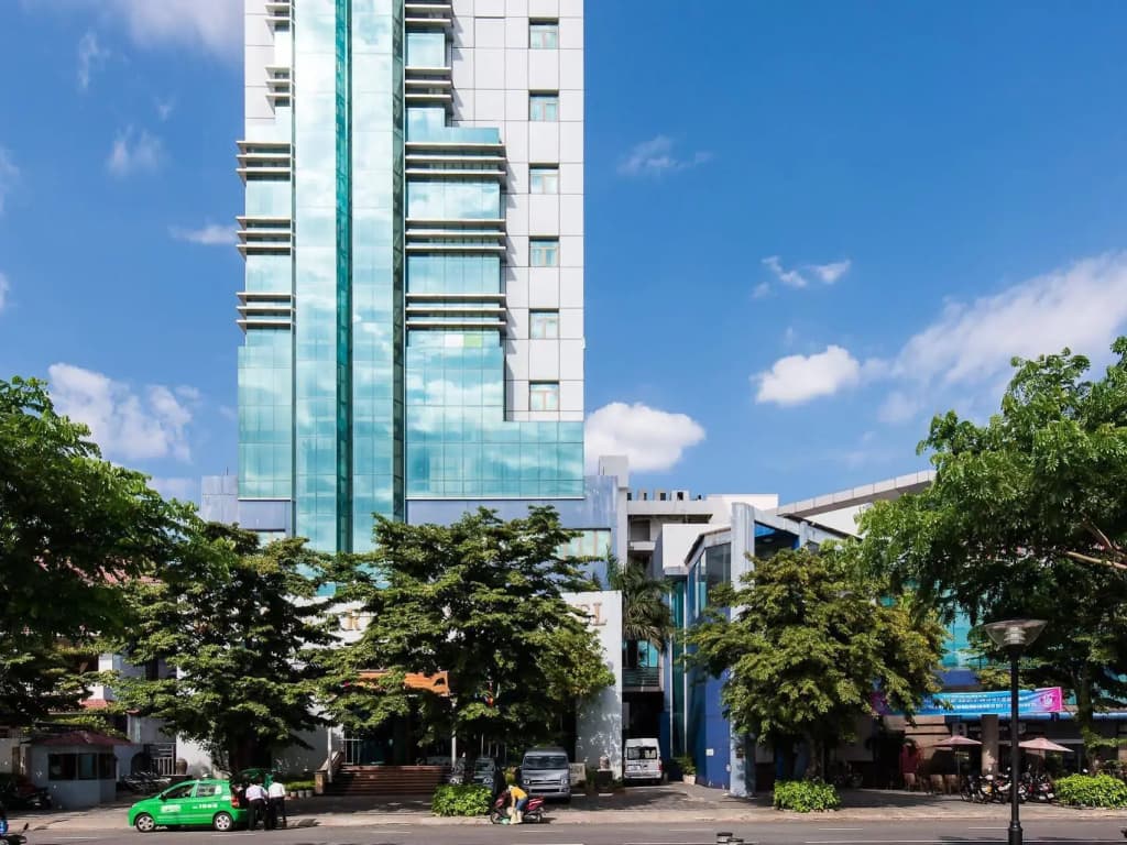 Da Nang Riverside Hotel - photo 1