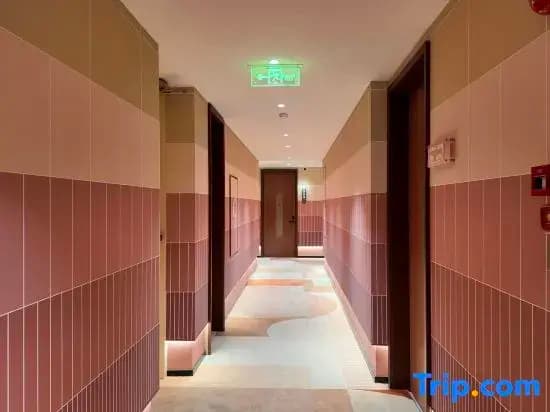 Leston Hotel Sukhumvit - photo 1