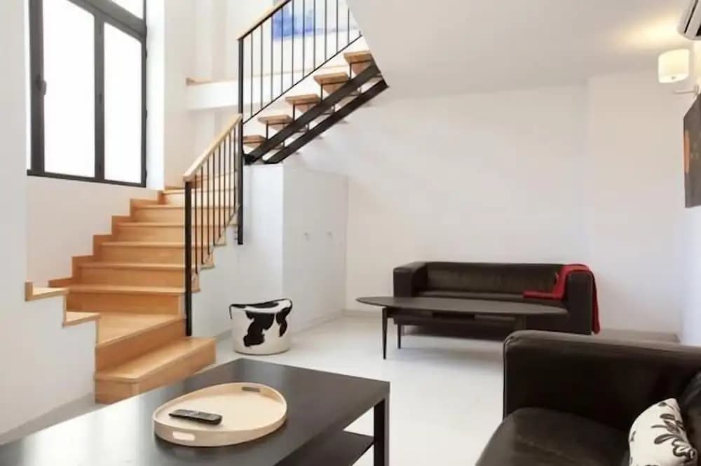 Park Guell Apartments - photo 21