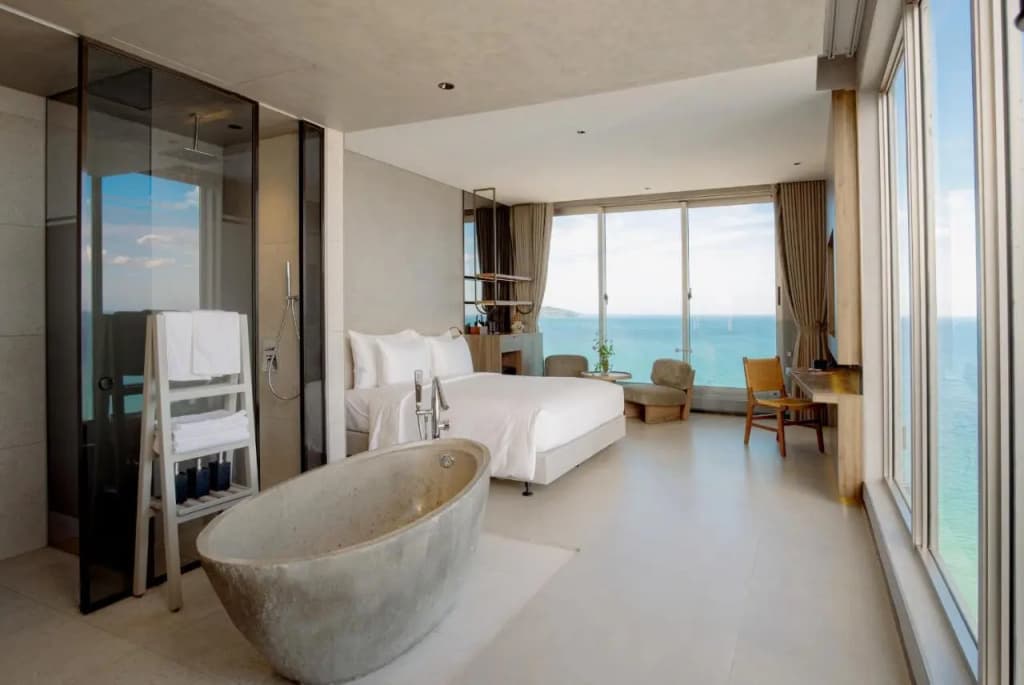 M Hotel Danang - photo 12