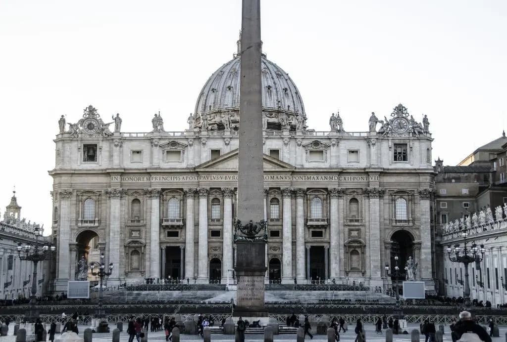 Vatican's Stay - main photo