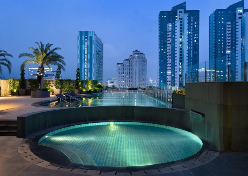 Holiday Inn & Suites Jakarta Gajah Mada by IHG - photo 16