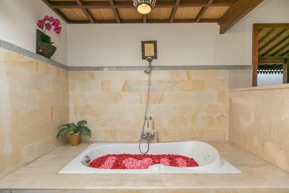 Frida Villa Ubud by Best Deals Asia Hospitality - photo 10