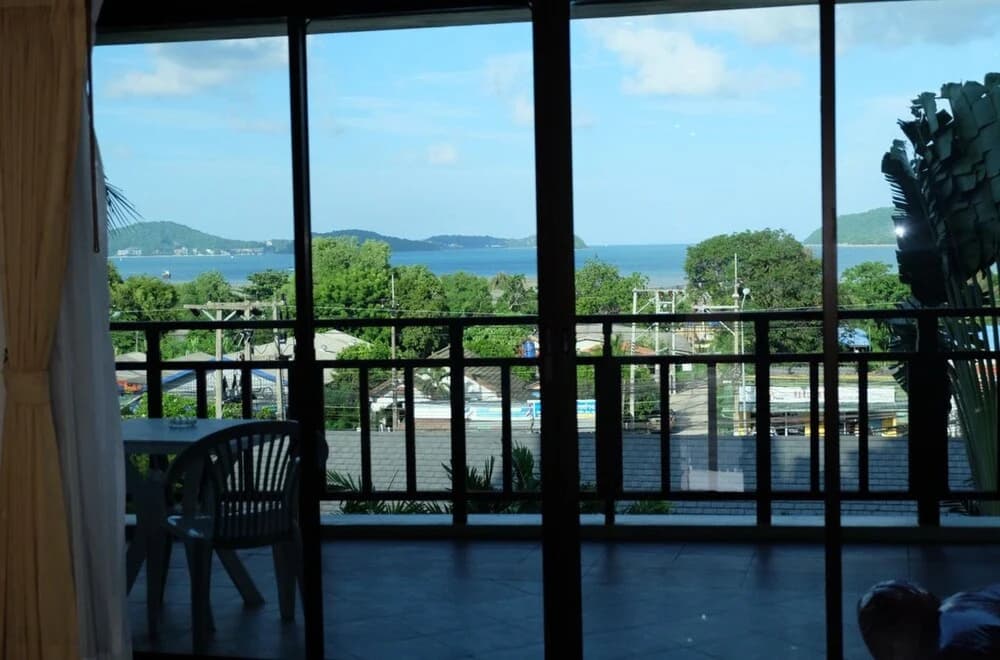 Rawai Suites Phuket - photo 7