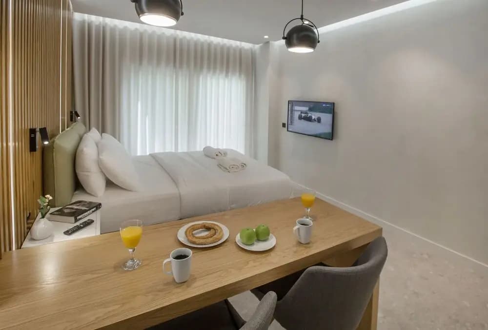 Nikis Suites Syntagma-Plaka 3 by GHH - photo 4