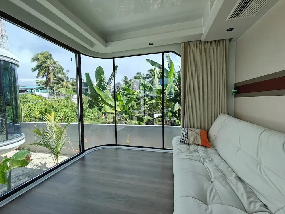 Sunny Pavilion - photo 9