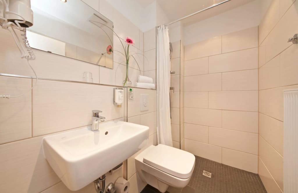 Hotel Aldea Berlin Centrum - photo 10