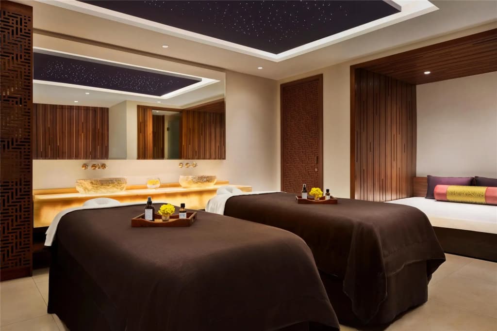 Al Husn Muscat Hotel  - photo 6