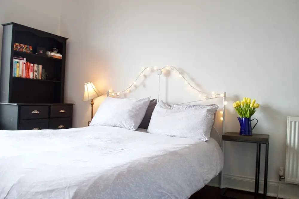 1 Bedroom Flat In Central Edinburgh - photo 2
