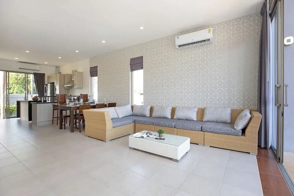 Spacious 3BR Pool Access Villa Argent 7 - photo 10