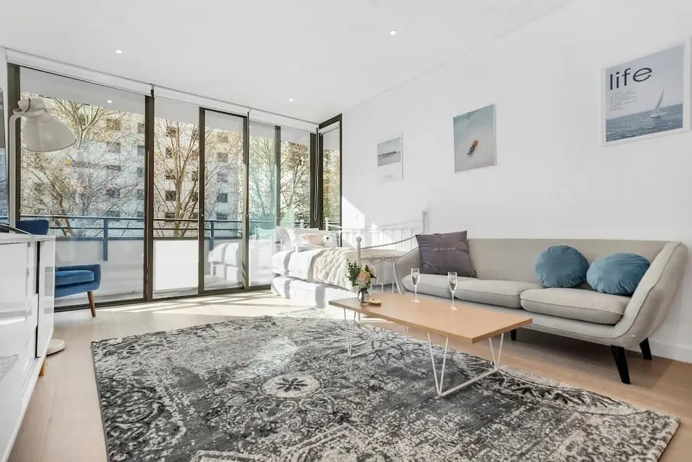 A02-china Town Luxury Service Apartment - photo 2