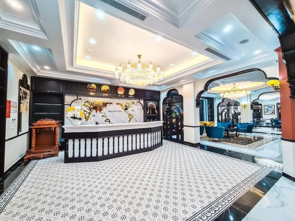 Dragon Hotel - photo 11