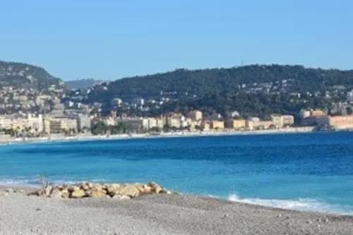 A 50 mètres de la plage et de la promenade des anglais - photo 9