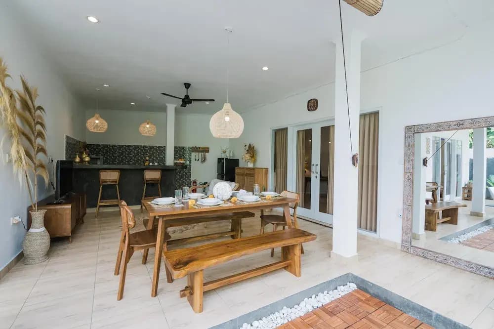 Villa Leya & Leon Canggu - Private 3BR Villa with Pool - photo 15