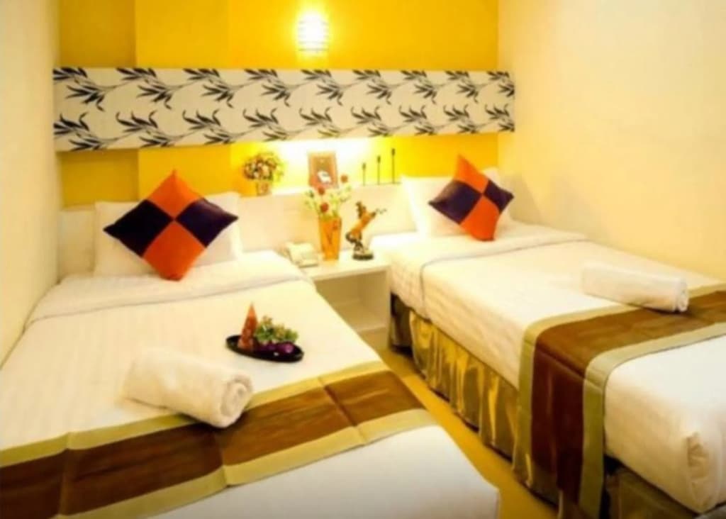 The Konnect Hotel - photo 6