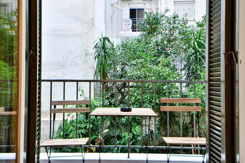 Thiras Lovely Apartment - photo 11