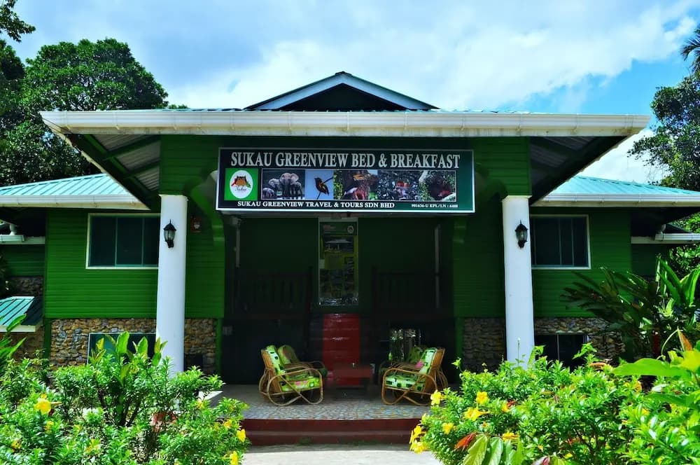 Sukau Greenview Bed & Breakfast - photo 1