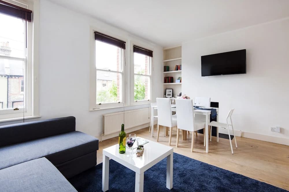 The Homey West Kensington Apartment - KDY - photo 17