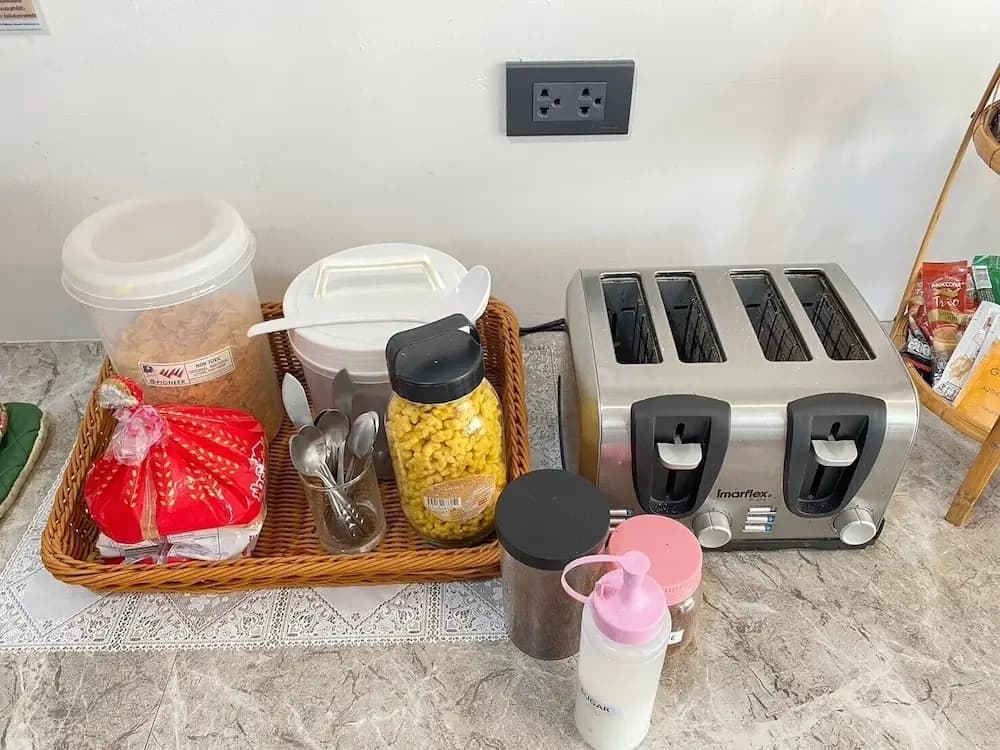 Baan Kun Mhor Hostel - photo 4