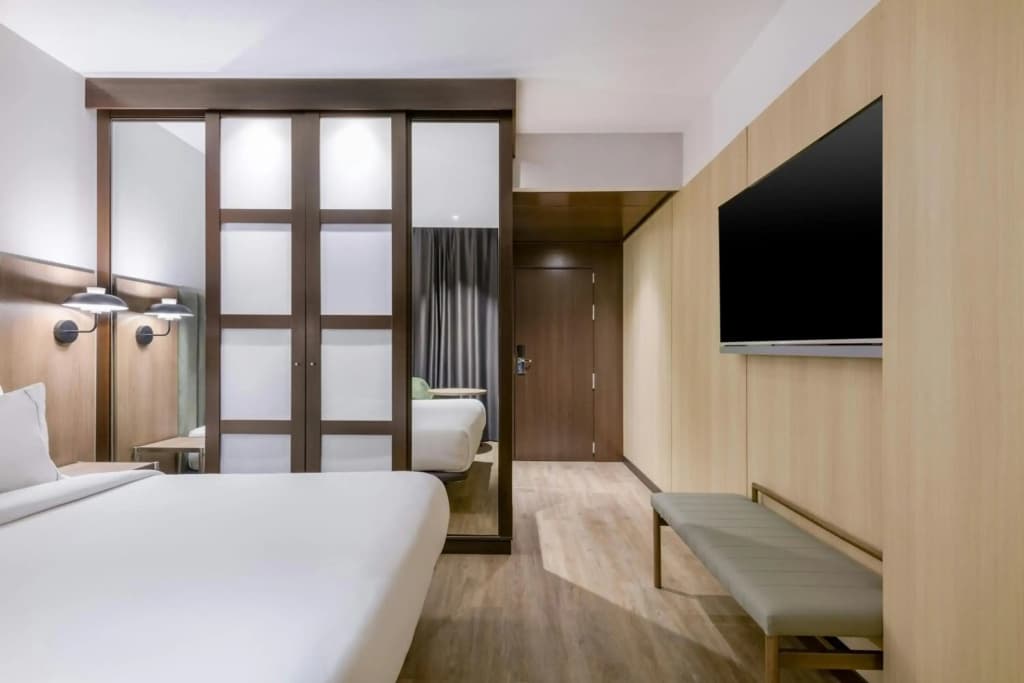 AC Hotel Madrid Feria by Marriott - photo 4