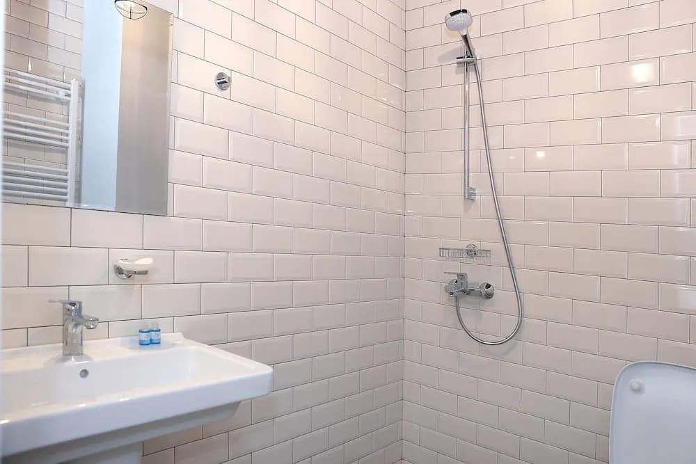 G-Old Town Hotel - photo 10