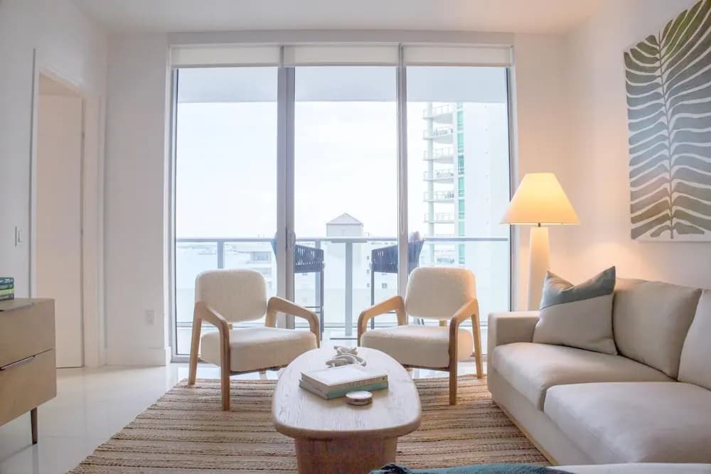 Brickell House Dreams - Luxury Stay and Amenities - photo 2