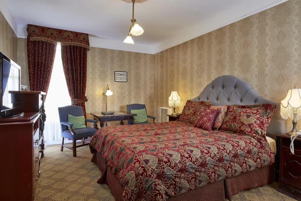 Queen Anne Hotel - photo 7