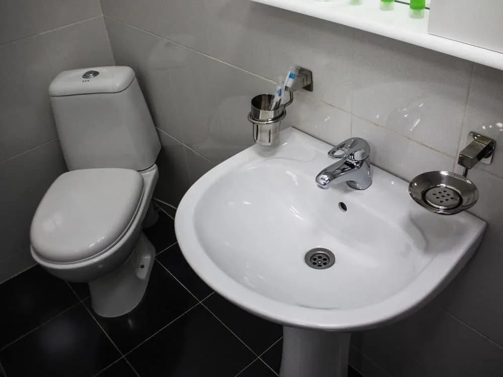Hotel Luxinn - photo 9