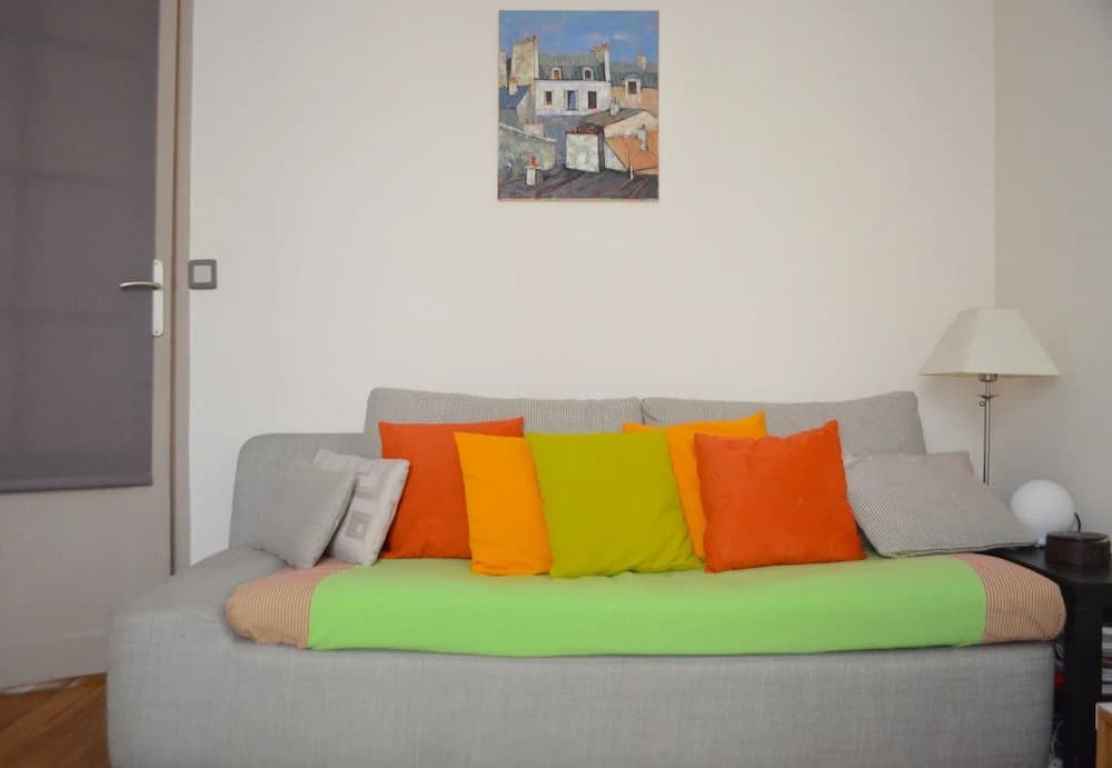 Bright Montmartre 1 Bedroom Flat - photo 2