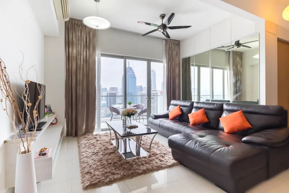 Sky Luxurious Suite - photo 4