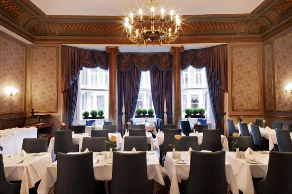 Gem Strathmore Hotel - photo 30