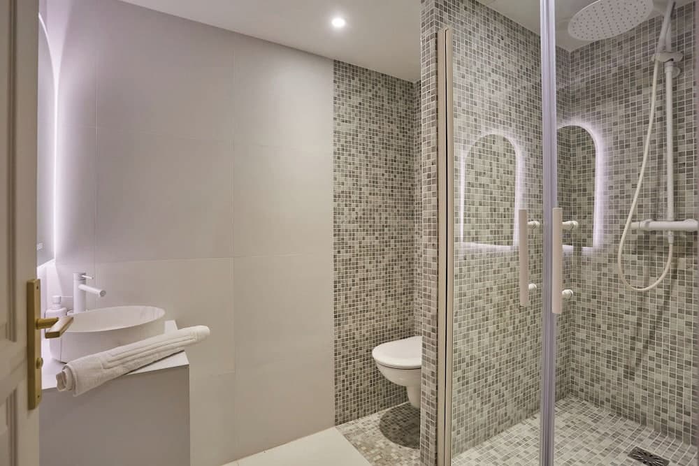 Superb AC Apartment Champs de Mars Eiffel Tower - photo 12