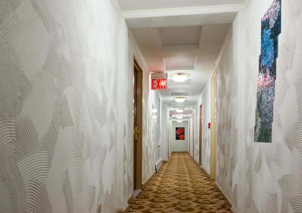 Washington Square Hotel - photo 17