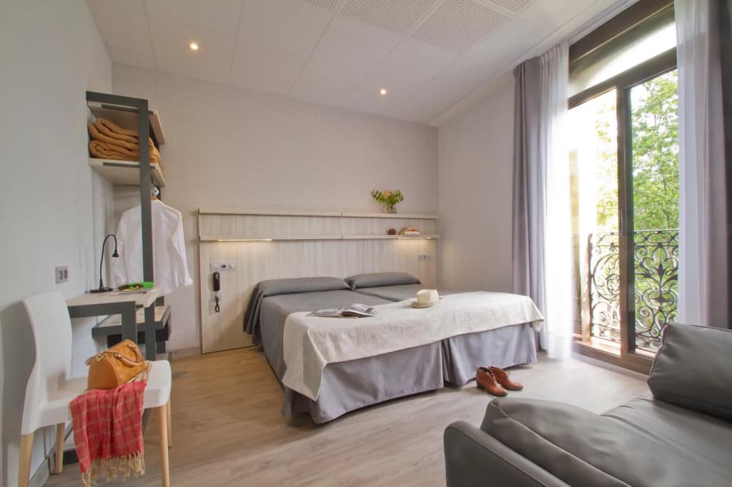Hostal Benidorm - photo 3