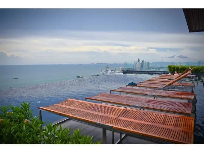 Centric Royal by Swimming Pool - photo 15
