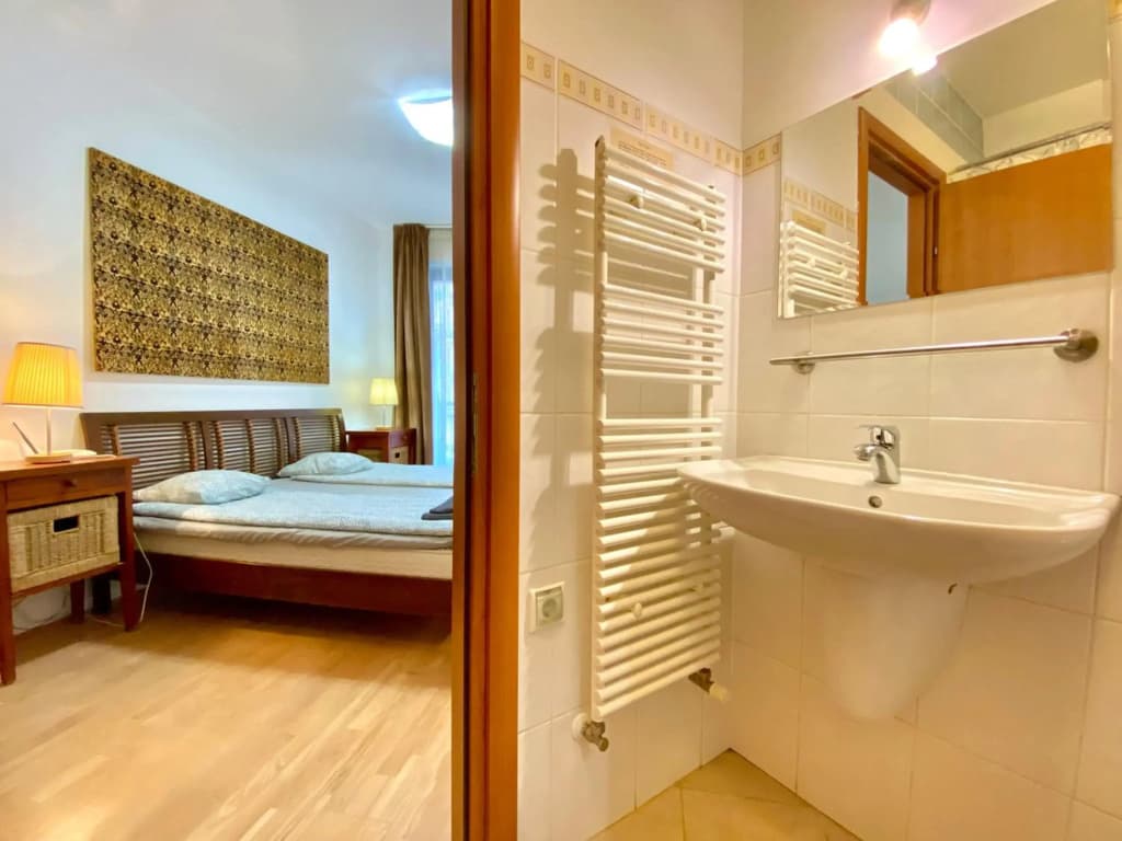 Downtown Vibe-King I apts - photo 8