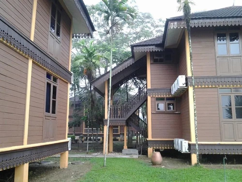 Green Village Pasir Salak Eco River Resort - photo 1