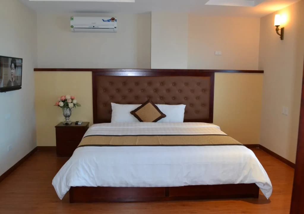 Kenny Hotel - photo 5