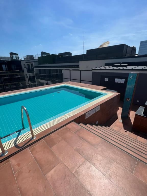 Luxury 5 Star Studio in the City Center with Pool - photo 14