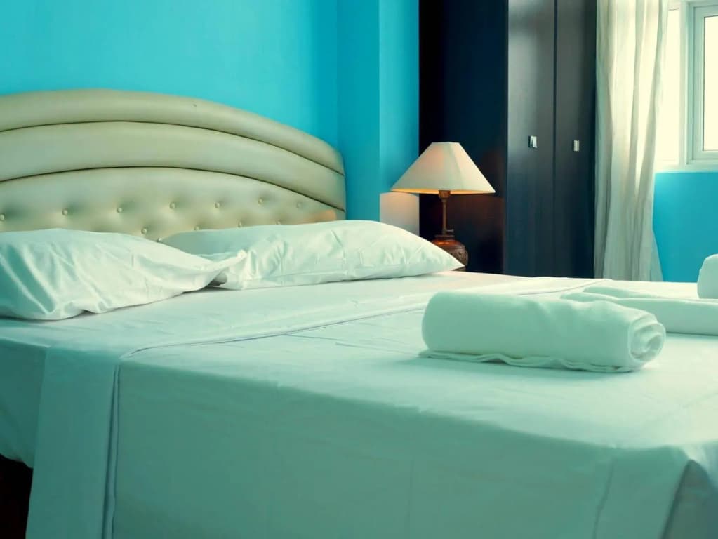 HM Beach Inn - photo 2