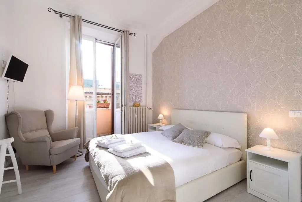 White Napoleone Apartment - photo 6