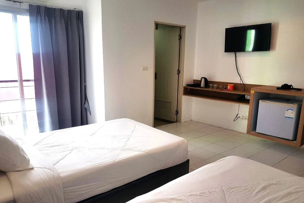 Patong Bay Inn - photo 4