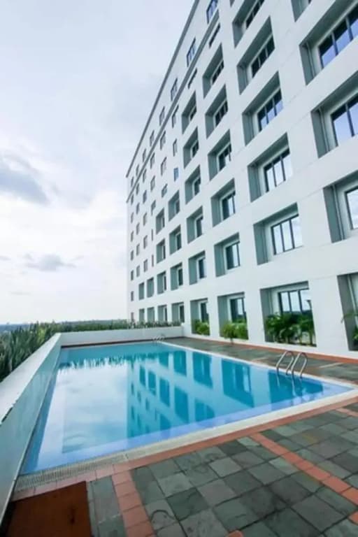 Crystal Crown Hotel Harbour View - photo 11