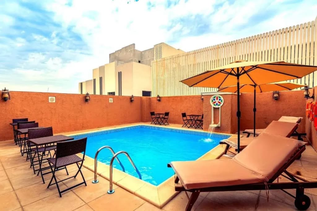 Al Liwan Suites Rawdat Al Khail - photo 10